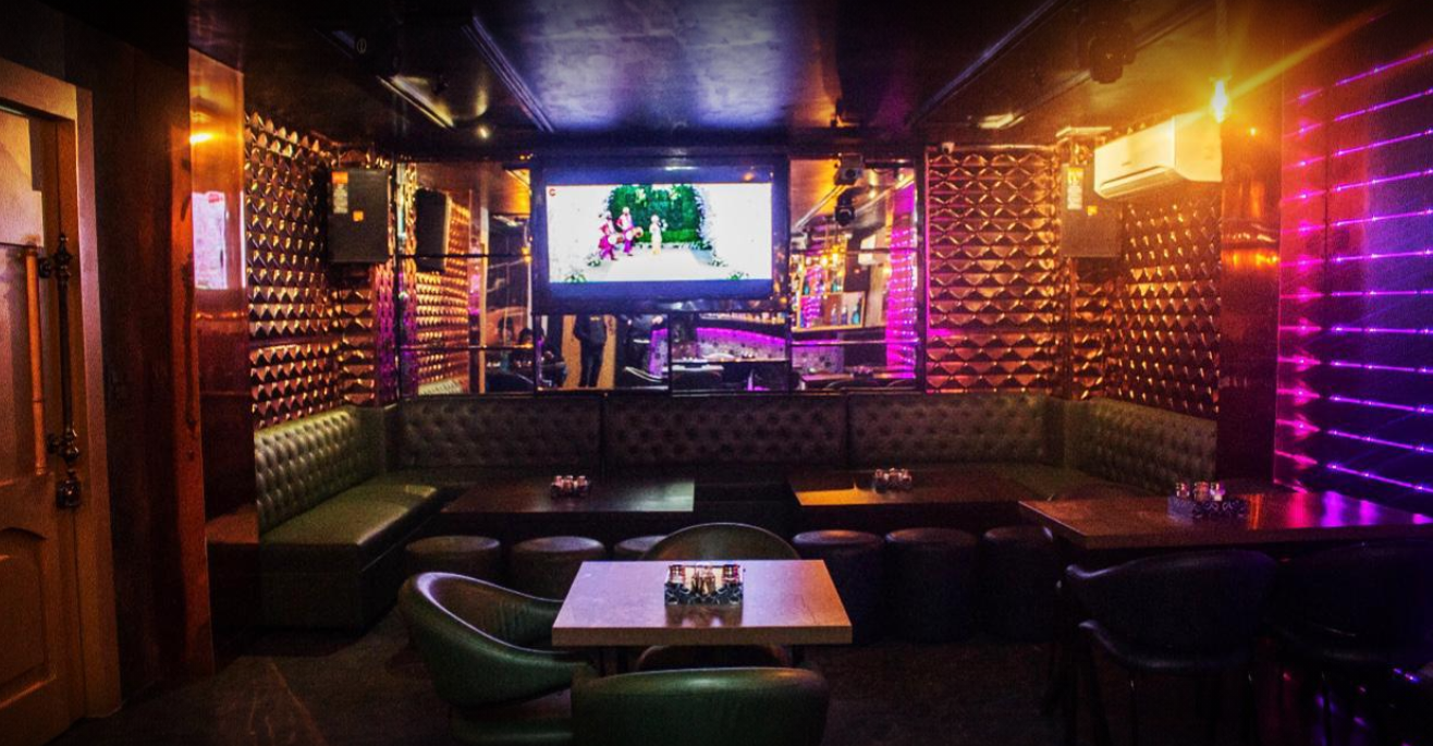 FireShot Capture 195 - delhi bar and restaurant - Google Search - www.google.com