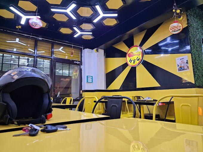 Read more about the article HFC – Café Interiors in Chandipur, West Bengal